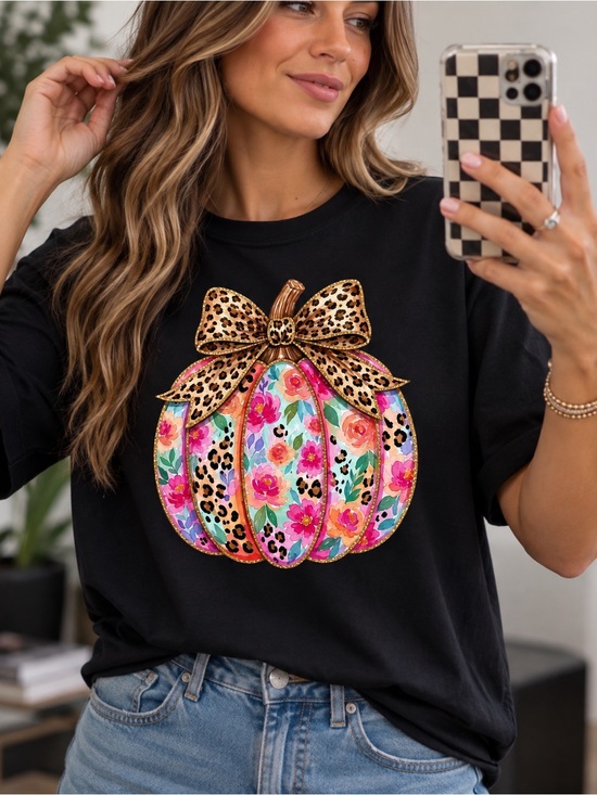 Handmade Tops - 🍂🎄 LIKE THIS LISTING❣️ Fall to Christmas Tee Handmade Graphic Tees & More🌴